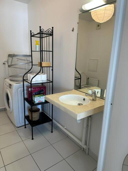Grand Studio De 37M Carres - Rer Laplace Et Maison Des Examens A 5 Minutes A Pied Arcueil Dış mekan fotoğraf